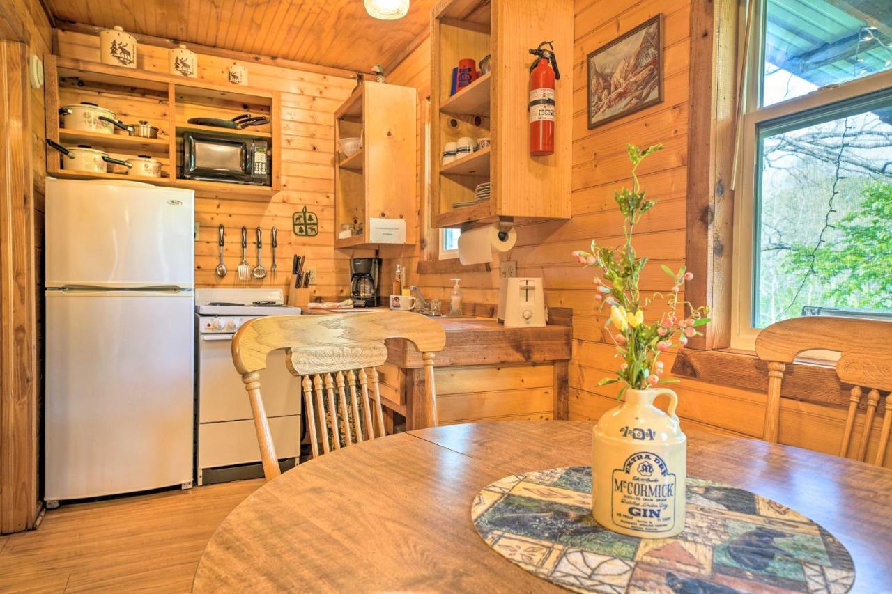 Rustic Davis Cabin Less Than Half Mile To Turner Falls! Екстериор снимка